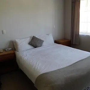 https://karaka-tree-motel.rotoruahotelsnz.com